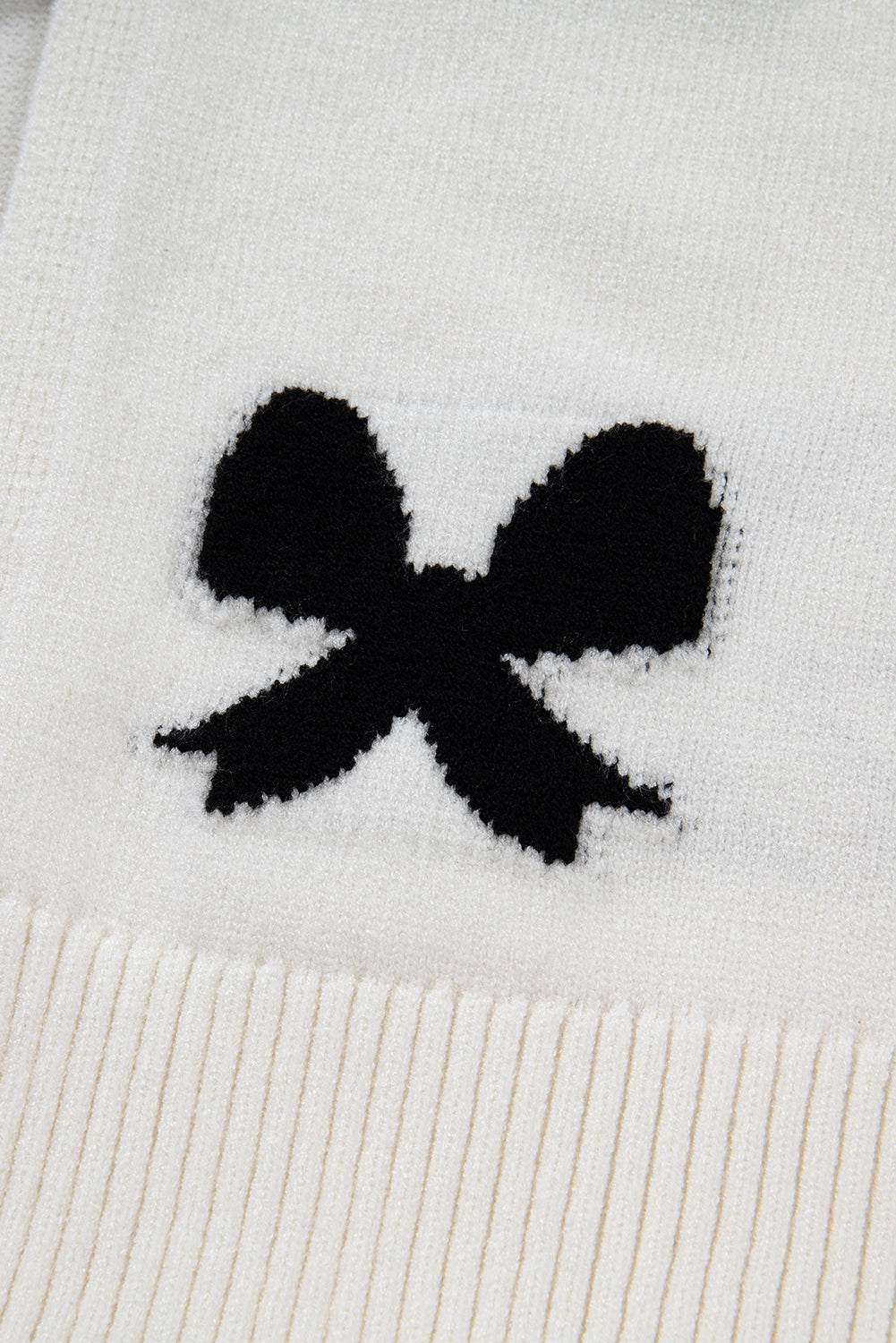 White Lace-Up Front Bow Pattern Round Neck Knit Cardigan