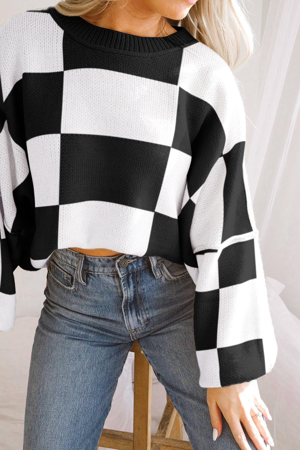 Rose Checkered Bishop Sleeve Pullover Sweater