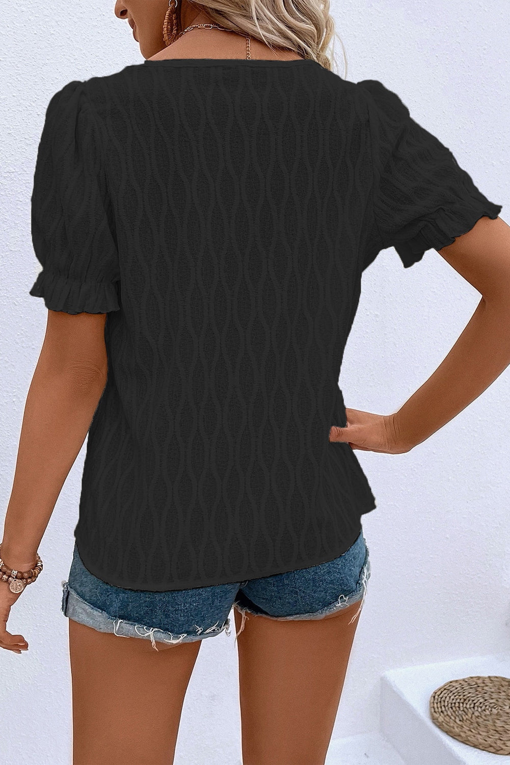 Lilac Solid Color Textured Notched Neck Puff Sleeve Blouse