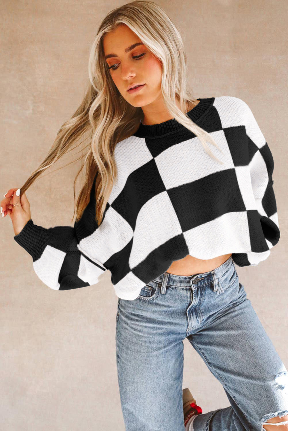 Rose Checkered Bishop Sleeve Pullover Sweater