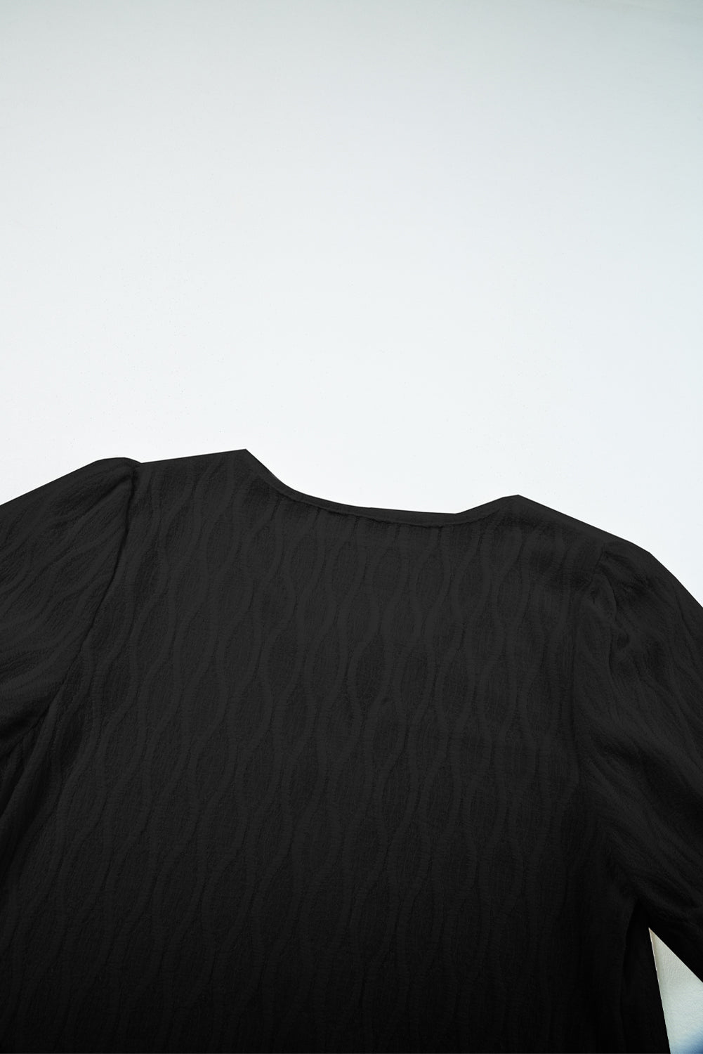 Lilac Solid Color Textured Notched Neck Puff Sleeve Blouse