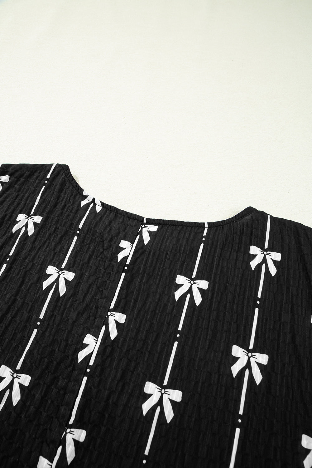 Beige Bow Print Striped Puff Short Sleeve Blouse