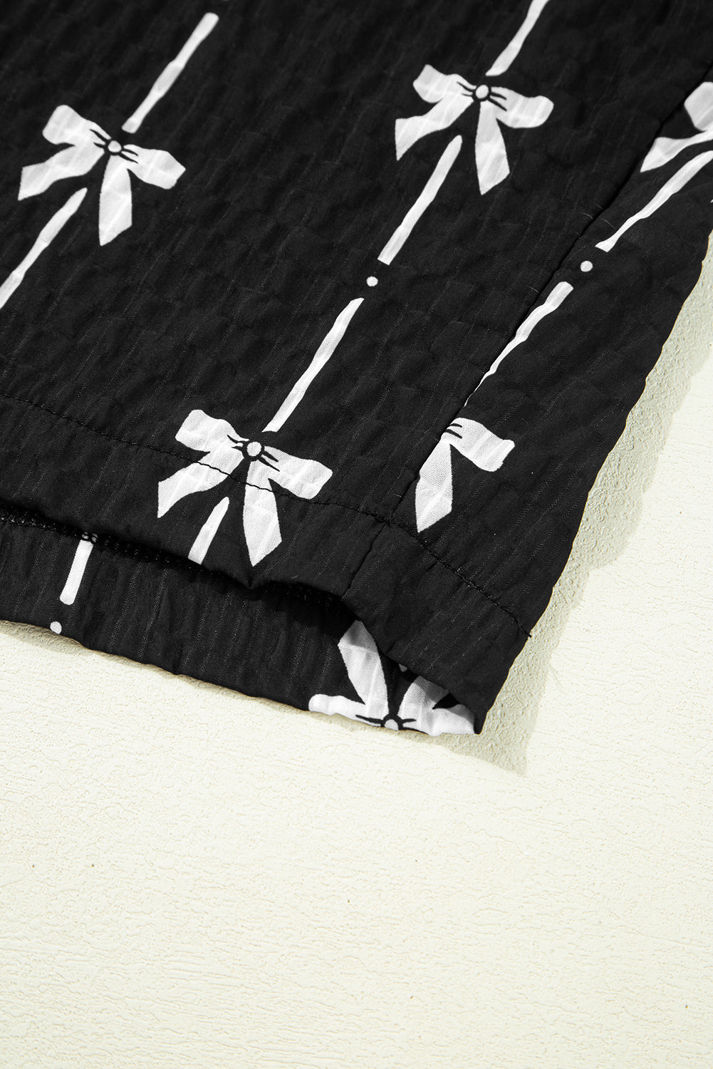 Beige Bow Print Striped Puff Short Sleeve Blouse